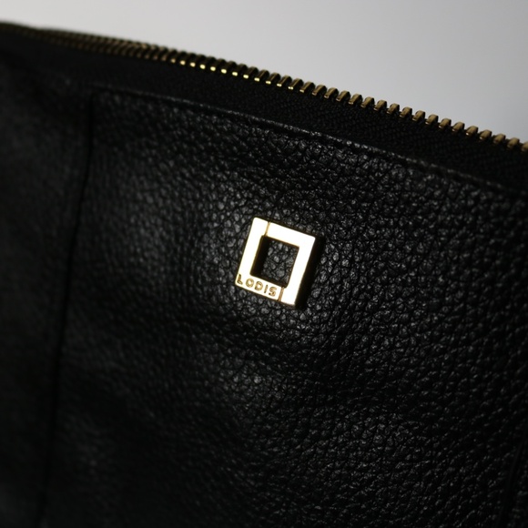 LODIS black leather wristlet purse/wallet with removable strap. - Picture 4 of 7